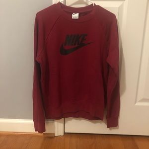 Nike crewneck